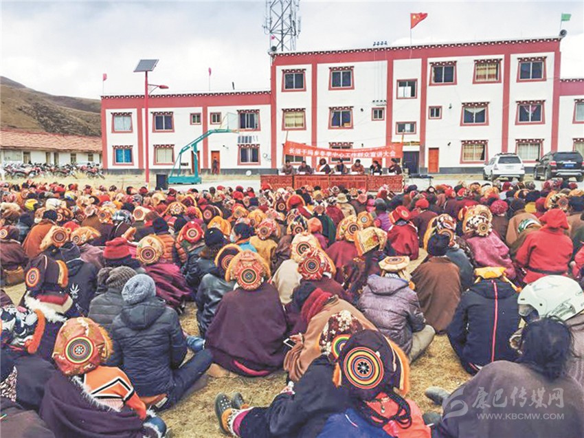 石渠縣開展“千人大下鄉(xiāng)” 、“千人大宣講”、“千人大走訪”活動(dòng)掠影