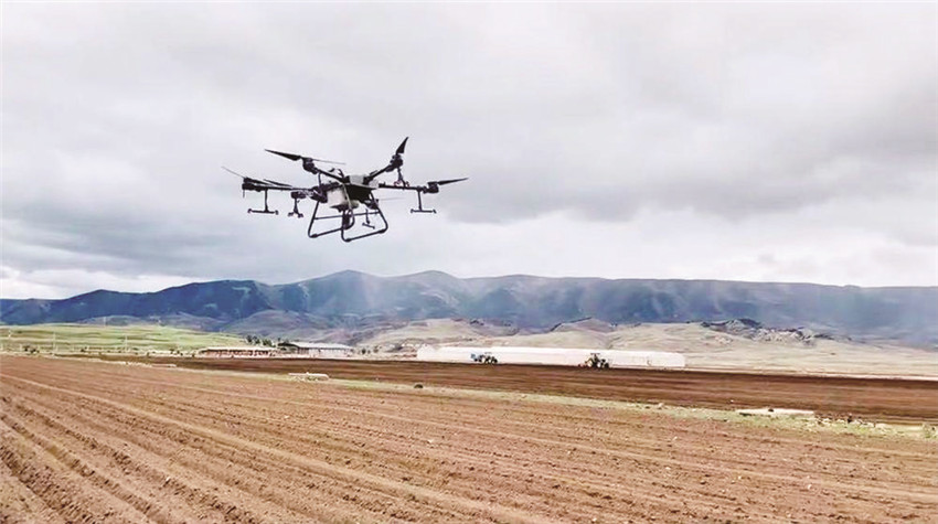 無人機施.jpg 無人機施.jpg