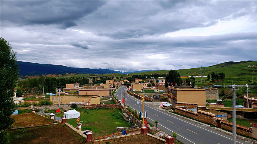 理塘縣甲.jpg 理塘縣甲.jpg