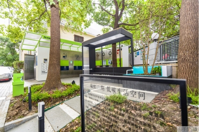 上海市瑞虹二期小區(qū)的低碳生活空間。本報(bào)記者 邢千里攝